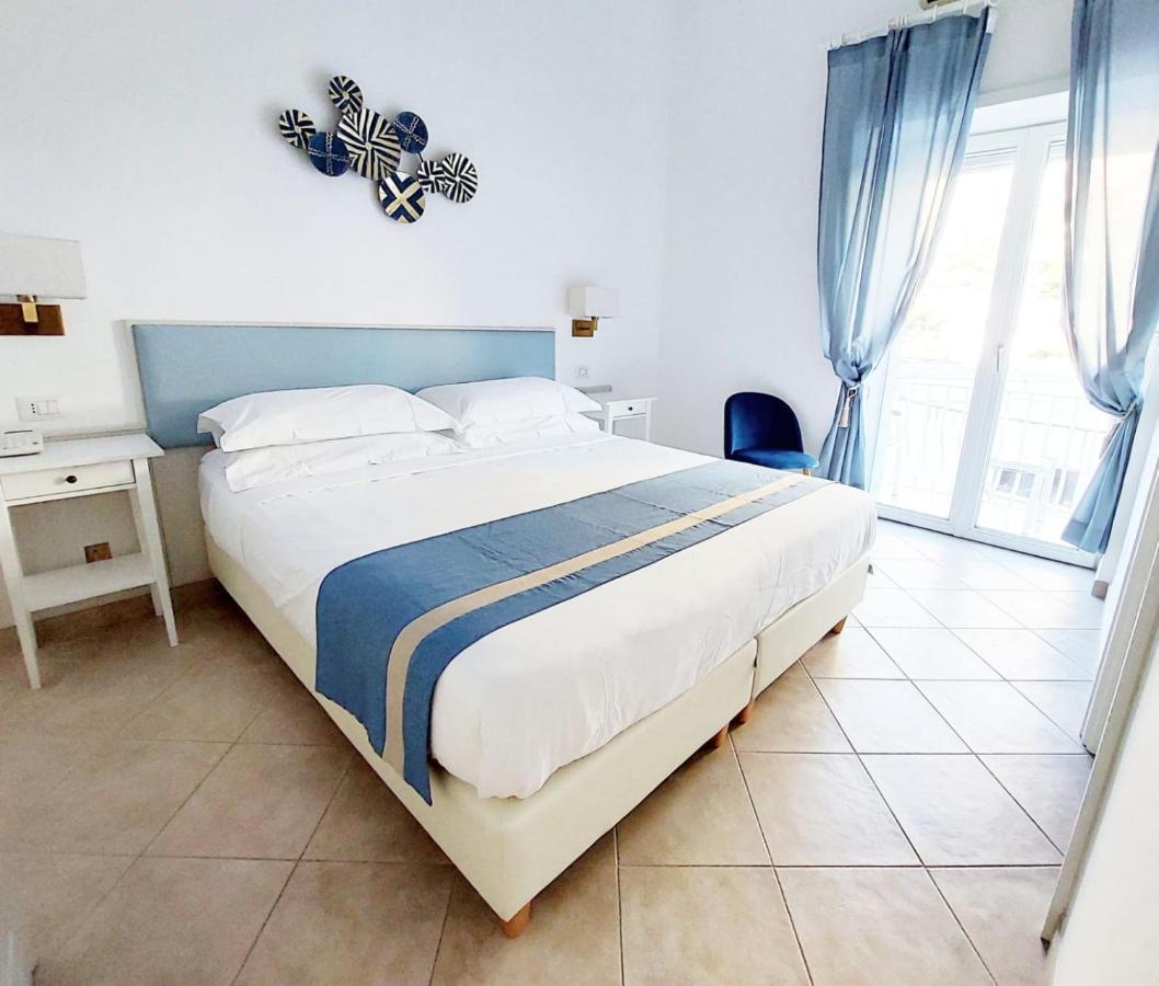 Hotel Guarracino Capri Exteriör bild